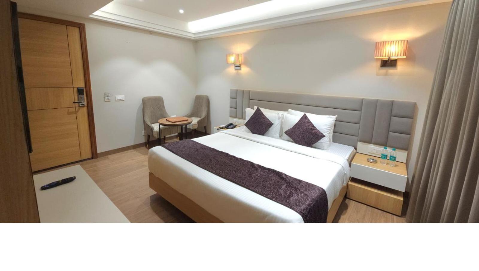 Hotel Alwar Royals Exterior photo